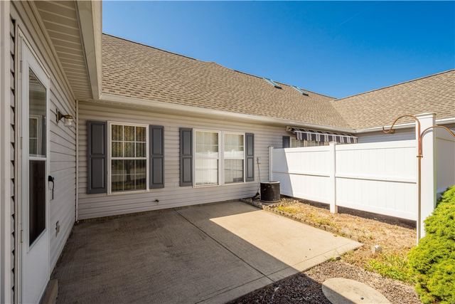 6044 Belle Terre Ct, South Fayette, PA 15017