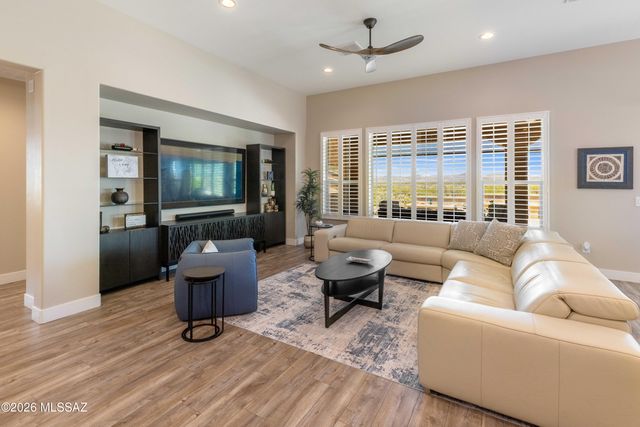 32710 S Cattle Trail, Oracle, AZ 85623