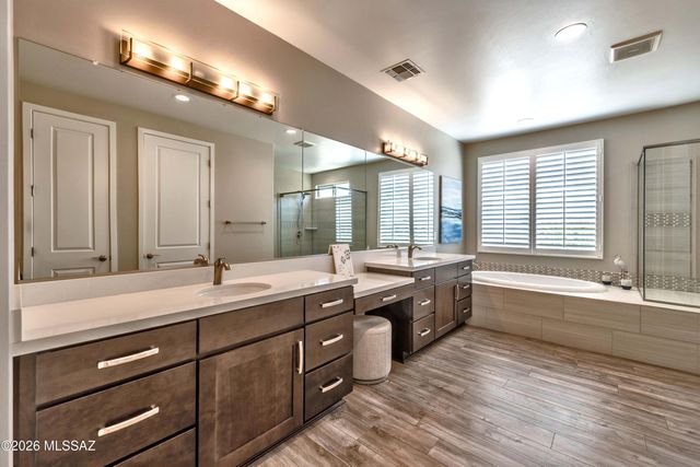 32710 S Cattle Trail, Oracle, AZ 85623