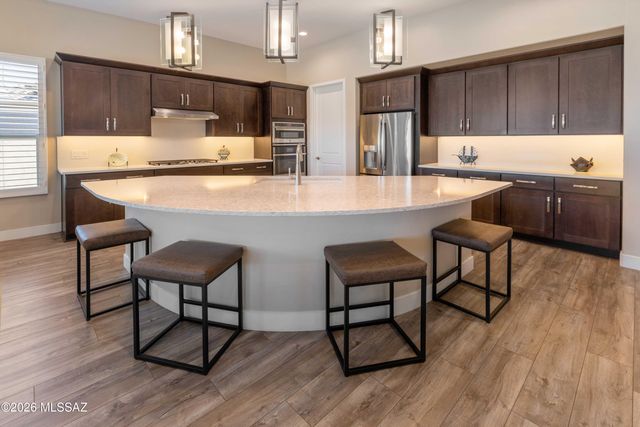 32710 S Cattle Trail, Oracle, AZ 85623