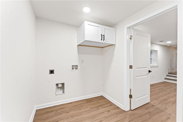 2749 Lincoln NW Court, Atlanta, GA 30318