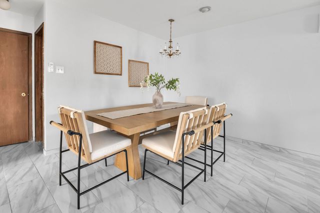 11409 Mahlon Avenue NE, Albuquerque, NM 87112