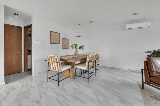 11409 Mahlon Avenue NE, Albuquerque, NM 87112