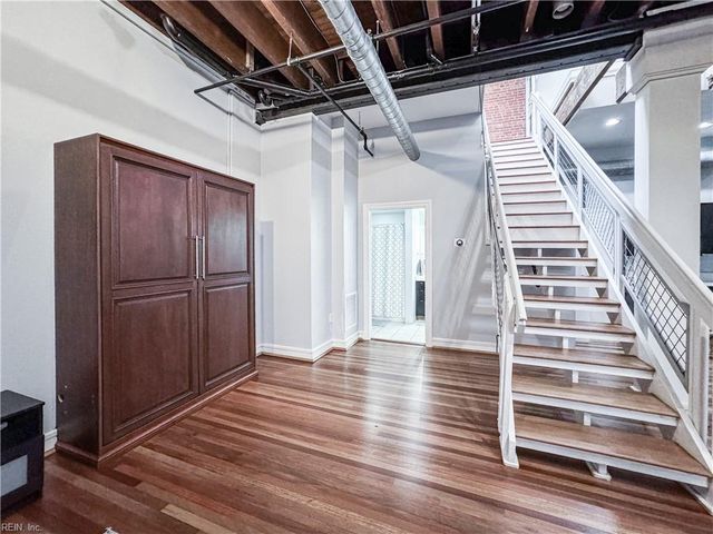 111 W Tazewell St Apt 304, Norfolk, VA 23510