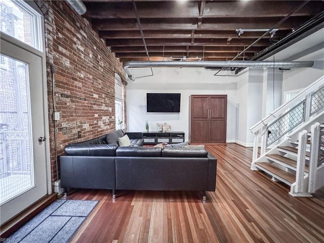 111 W Tazewell St Apt 304, Norfolk, VA 23510