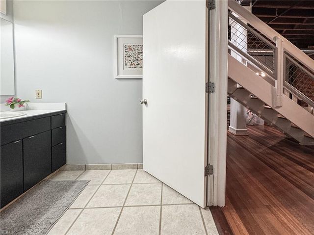111 W Tazewell St Apt 304, Norfolk, VA 23510