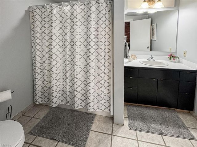 111 W Tazewell St Apt 304, Norfolk, VA 23510