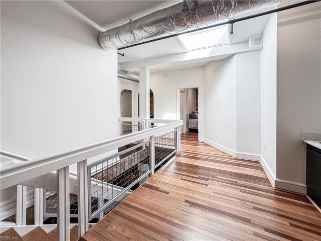 111 W Tazewell St Apt 304, Norfolk, VA 23510