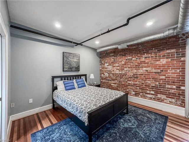111 W Tazewell St Apt 304, Norfolk, VA 23510