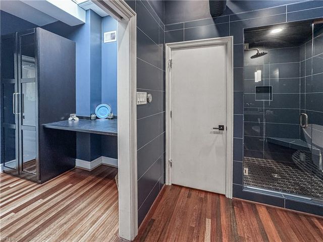 111 W Tazewell St Apt 304, Norfolk, VA 23510