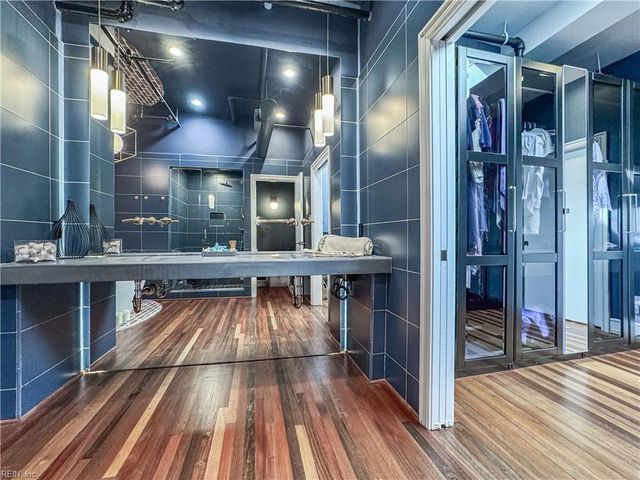 111 W Tazewell St Apt 304, Norfolk, VA 23510
