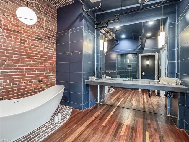 111 W Tazewell St Apt 304, Norfolk, VA 23510