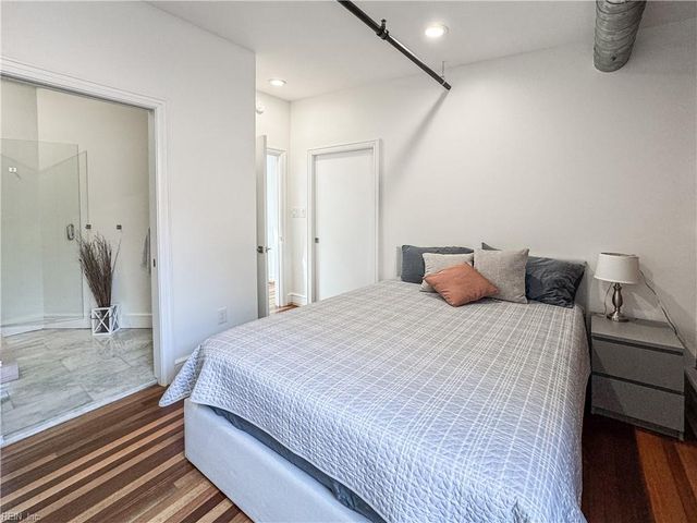 111 W Tazewell St Apt 304, Norfolk, VA 23510