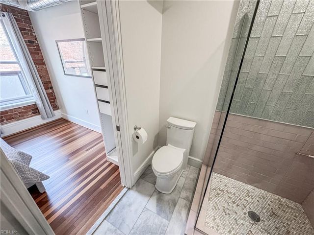 111 W Tazewell St Apt 304, Norfolk, VA 23510