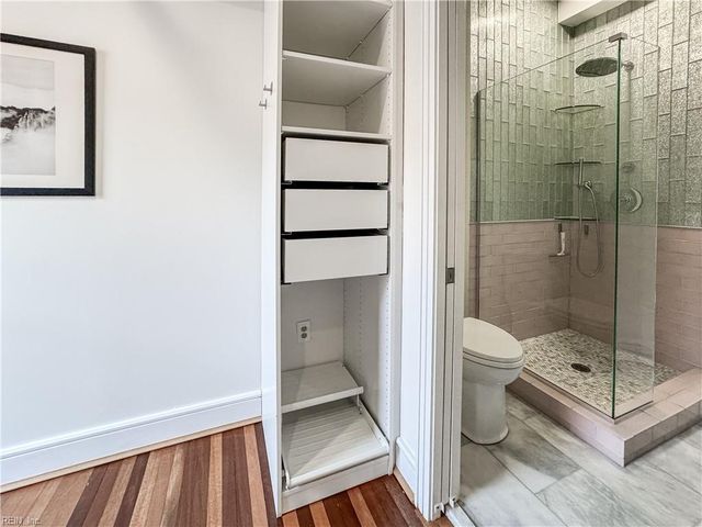 111 W Tazewell St Apt 304, Norfolk, VA 23510