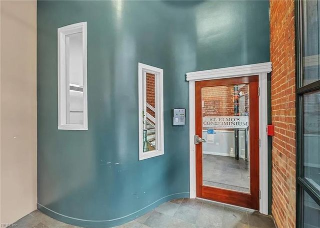111 W Tazewell St Apt 304, Norfolk, VA 23510