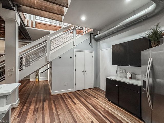 111 W Tazewell St Apt 304, Norfolk, VA 23510