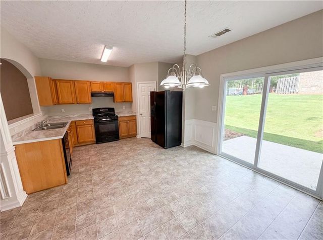 2259 Hawks Bluff Trail, Lawrenceville, GA 30044