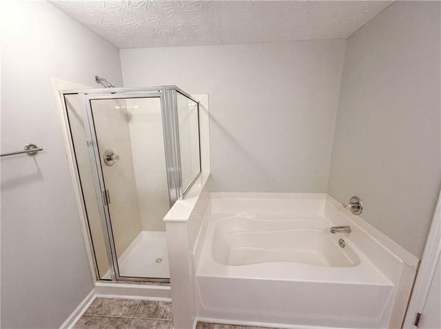 2259 Hawks Bluff Trail, Lawrenceville, GA 30044