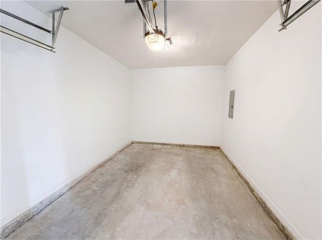 2259 Hawks Bluff Trail, Lawrenceville, GA 30044