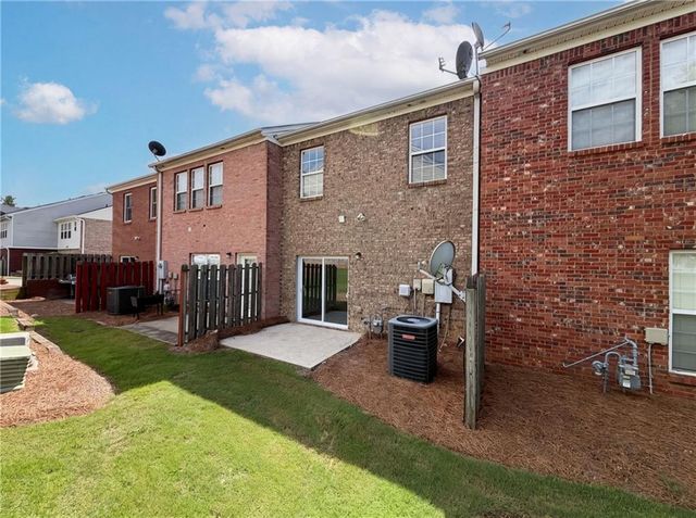 2259 Hawks Bluff Trail, Lawrenceville, GA 30044