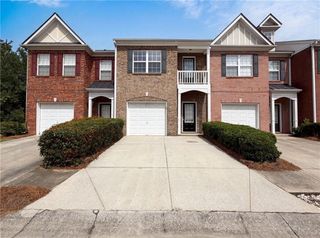 2259 Hawks Bluff Trail, Lawrenceville, GA 30044