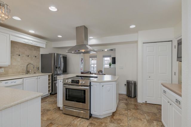 261 Quail Road, Branson, MO 65616