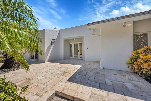 8303 Old Cutler Rd, Coral Gables, FL 33143