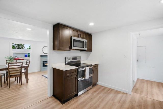 3503 N Dale Rd, Millwood, WA 99212