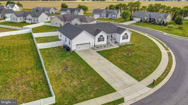 45 CROWN FOREST LN, Felton, DE 19943