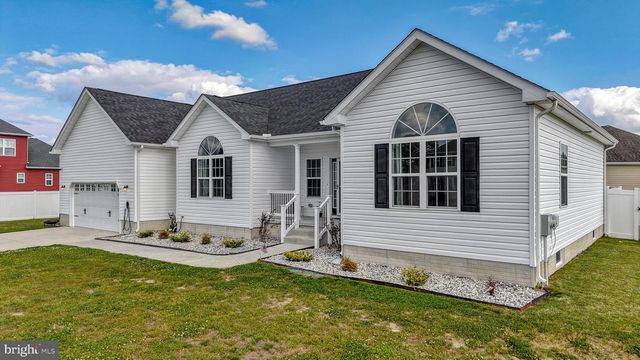 45 CROWN FOREST LN, Felton, DE 19943