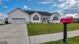 45 CROWN FOREST LN, Felton, DE 19943
