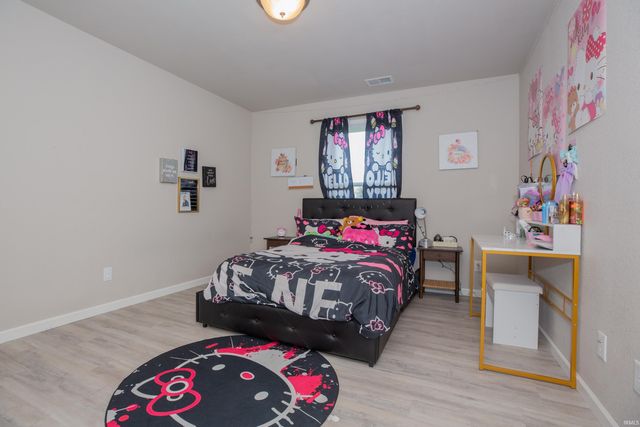 302 E Tennessee Street, Evansville, IN 47711