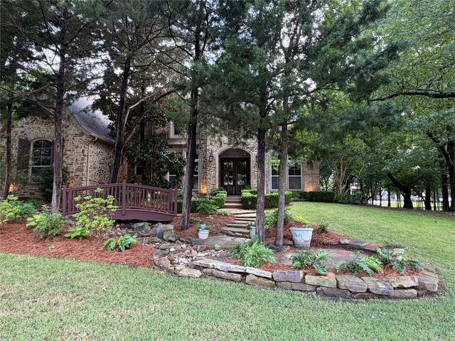 427 Wyndemere Boulevard, Heath, TX 75032
