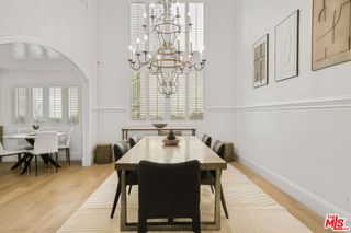 11974 Mayfield Avenue 6, Los Angeles, CA 90049