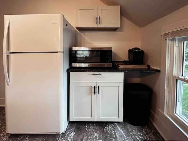 112 W Carter Avenue 112 W Carter Avenue, Bellefontaine, OH 43311