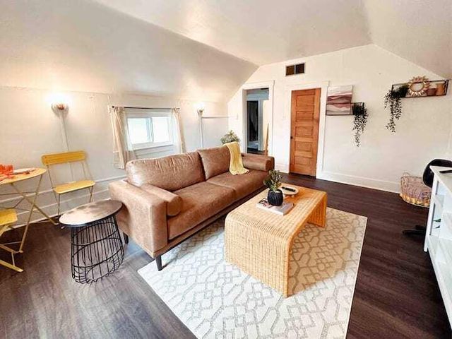 112 W Carter Avenue 112 W Carter Avenue, Bellefontaine, OH 43311