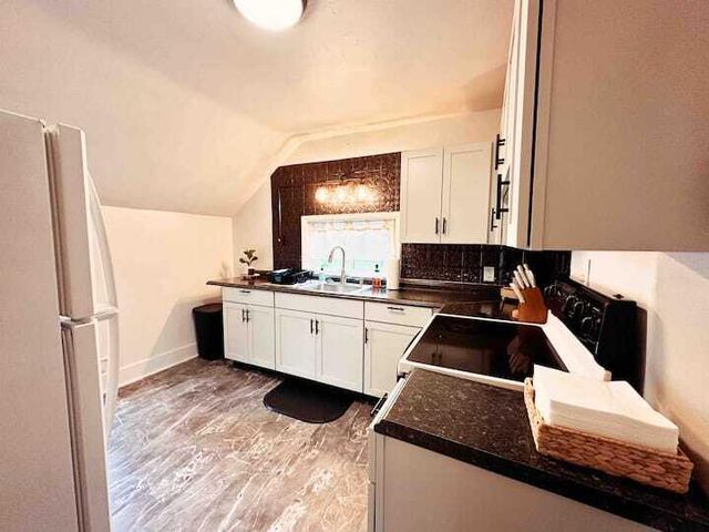 112 W Carter Avenue 112 W Carter Avenue, Bellefontaine, OH 43311
