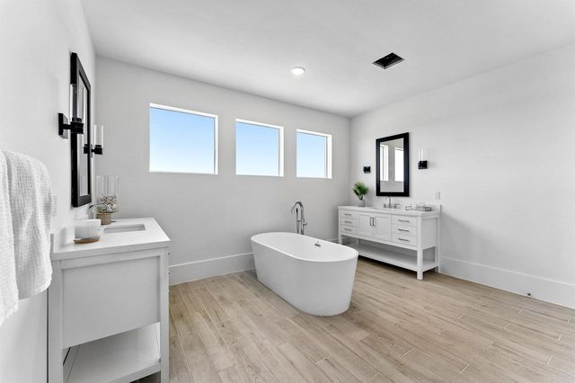 6790 SE Lost Pine Drive 29, Stuart, FL 34997