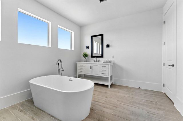 6790 SE Lost Pine Drive 29, Stuart, FL 34997