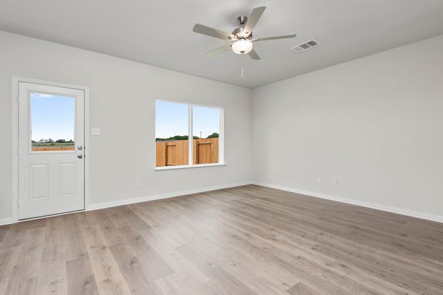 1440 Reiner Drive, Crandall, TX 75114