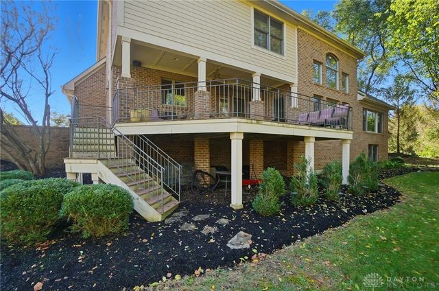 7491 Country Brook Court, Springboro, OH 45066