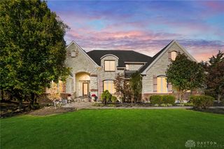 7491 Country Brook Court, Springboro, OH 45066