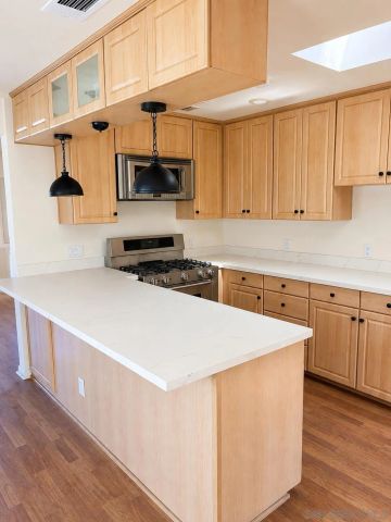 4320 Cartagena, San Diego, CA 92115