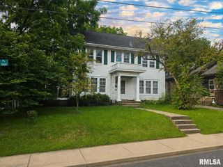 500 HANSSLER Street, Peoria, IL 61604