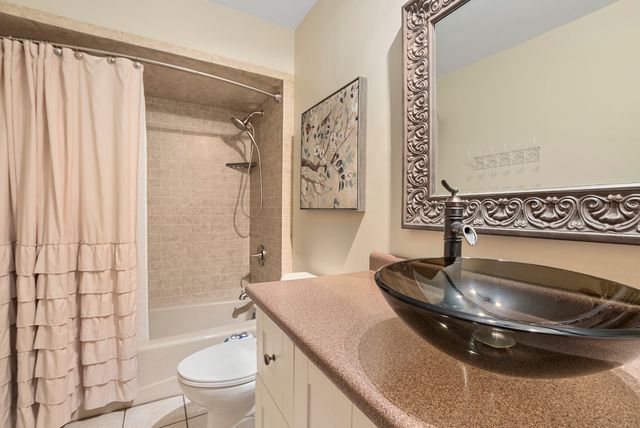 13748 LeClaire Avenue, Crestwood, IL 60418