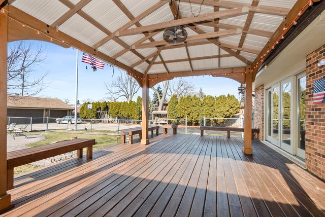 13748 LeClaire Avenue, Crestwood, IL 60418