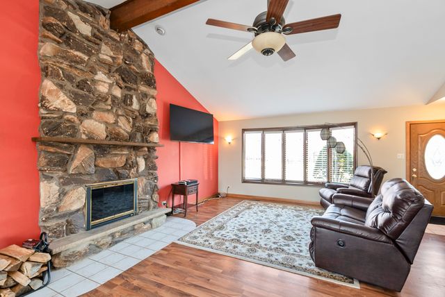 13748 LeClaire Avenue, Crestwood, IL 60418