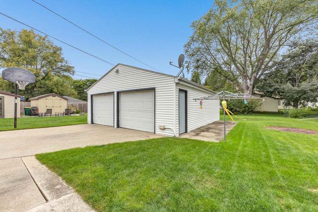 1019 MARSHALL AVENUE, Green Bay, WI 54303
