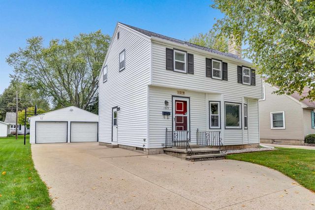 1019 MARSHALL AVENUE, Green Bay, WI 54303